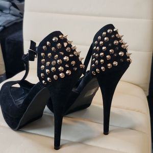 Spiked crushed velvet heels